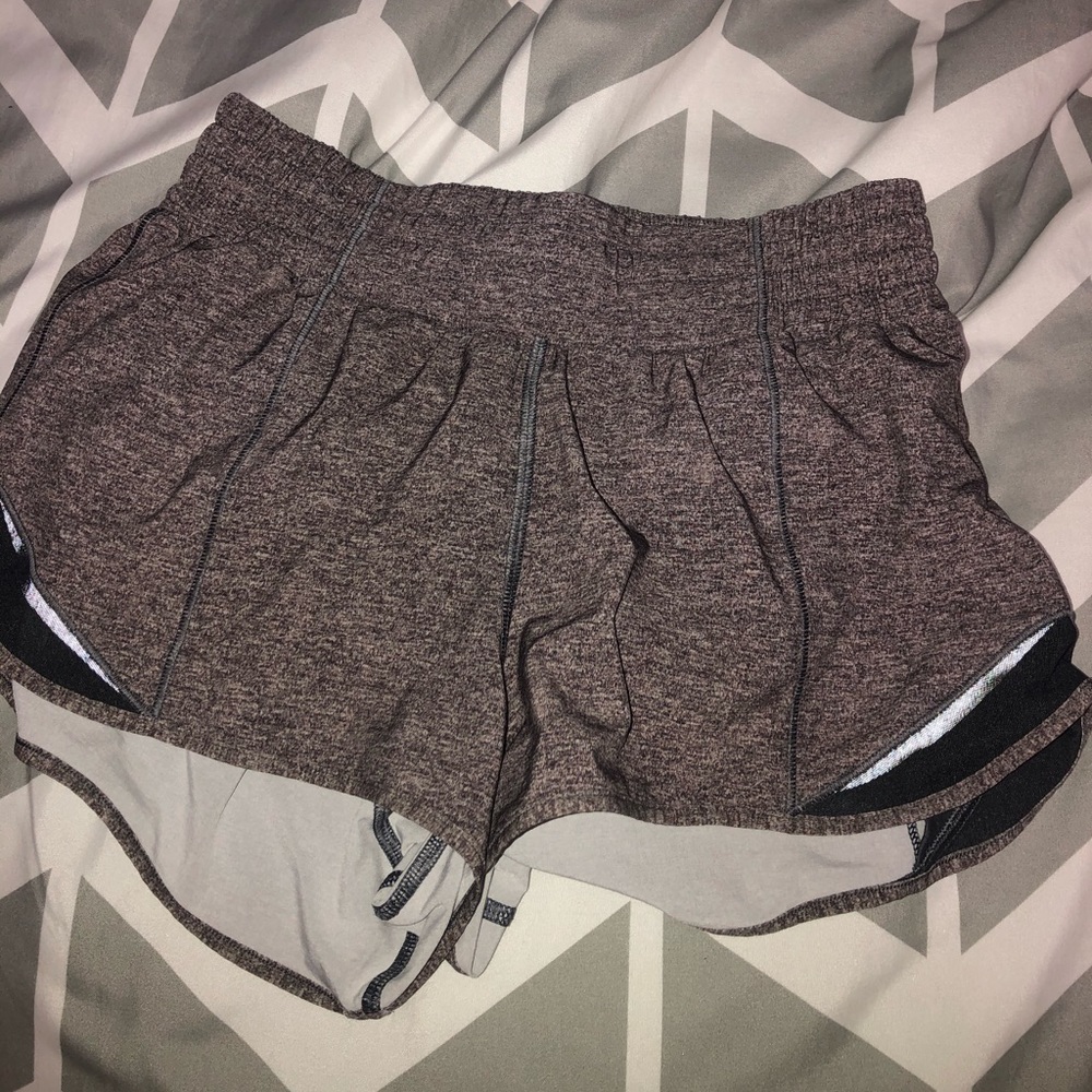 Grey hotty hot short lululemon 2.5 in high waisted